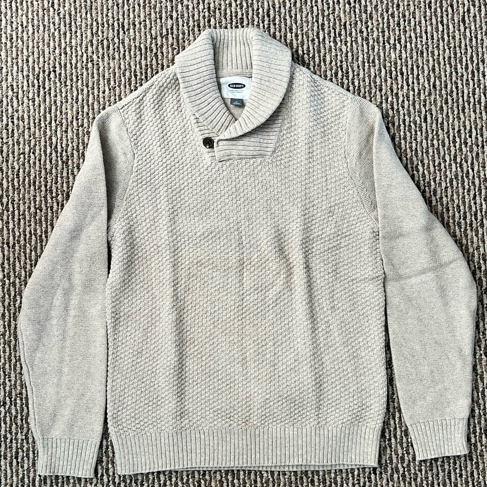Knit sweater